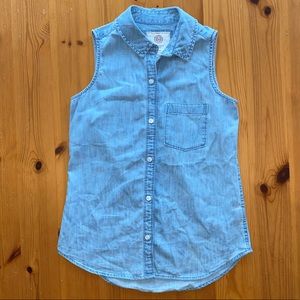 Authentic American Heritage Sleeveless Button Up